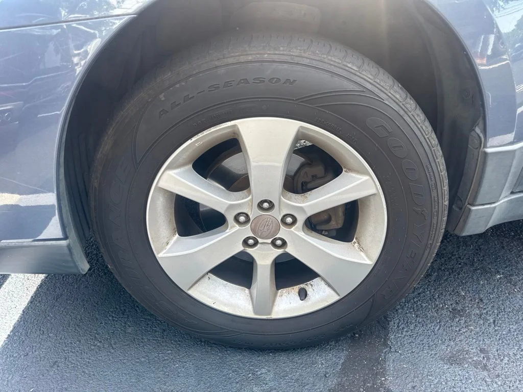 Used 2014 Blue Subaru 2.5i image 14