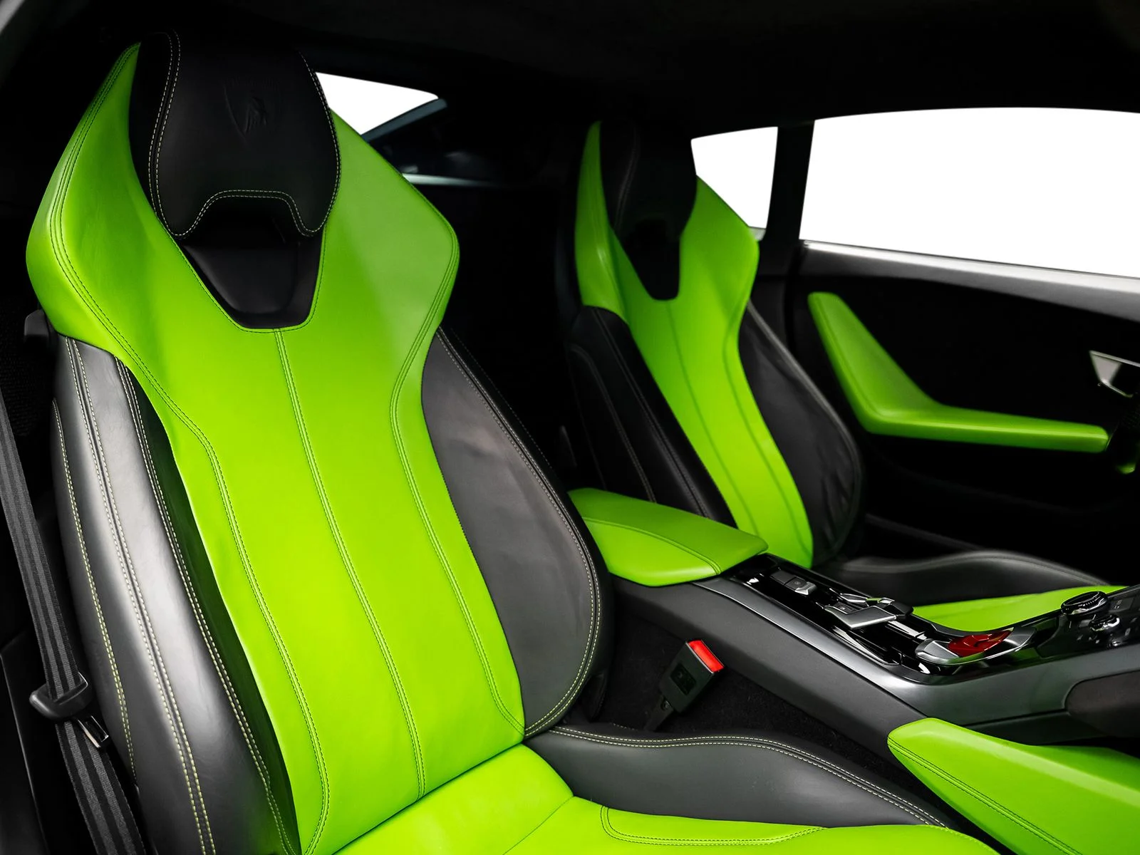 Used 2015 Green Lamborghini LP610-4 image 34
