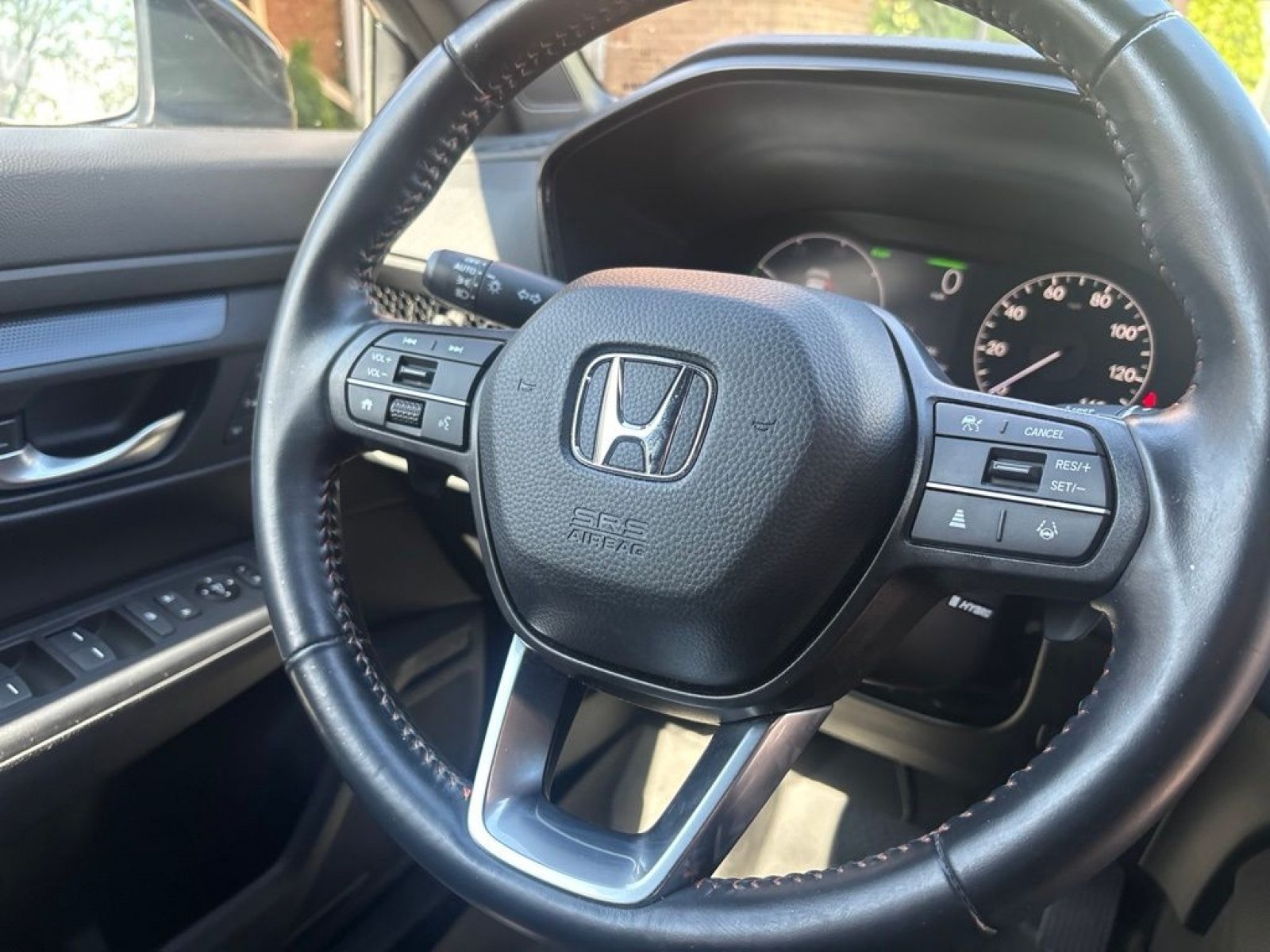 Certified Used 2024 Lunar Silver Metallic Honda Sport-L image 14