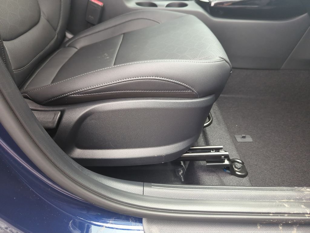 New 2026 Dark Ocean Blue Kia EX image 36