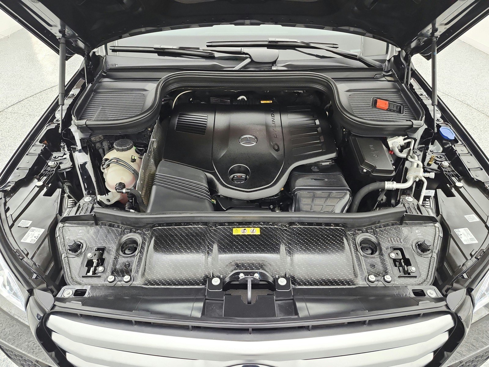 Certified Used 2025 Black Mercedes-Benz GLS 450 4MATIC® SUV image 16