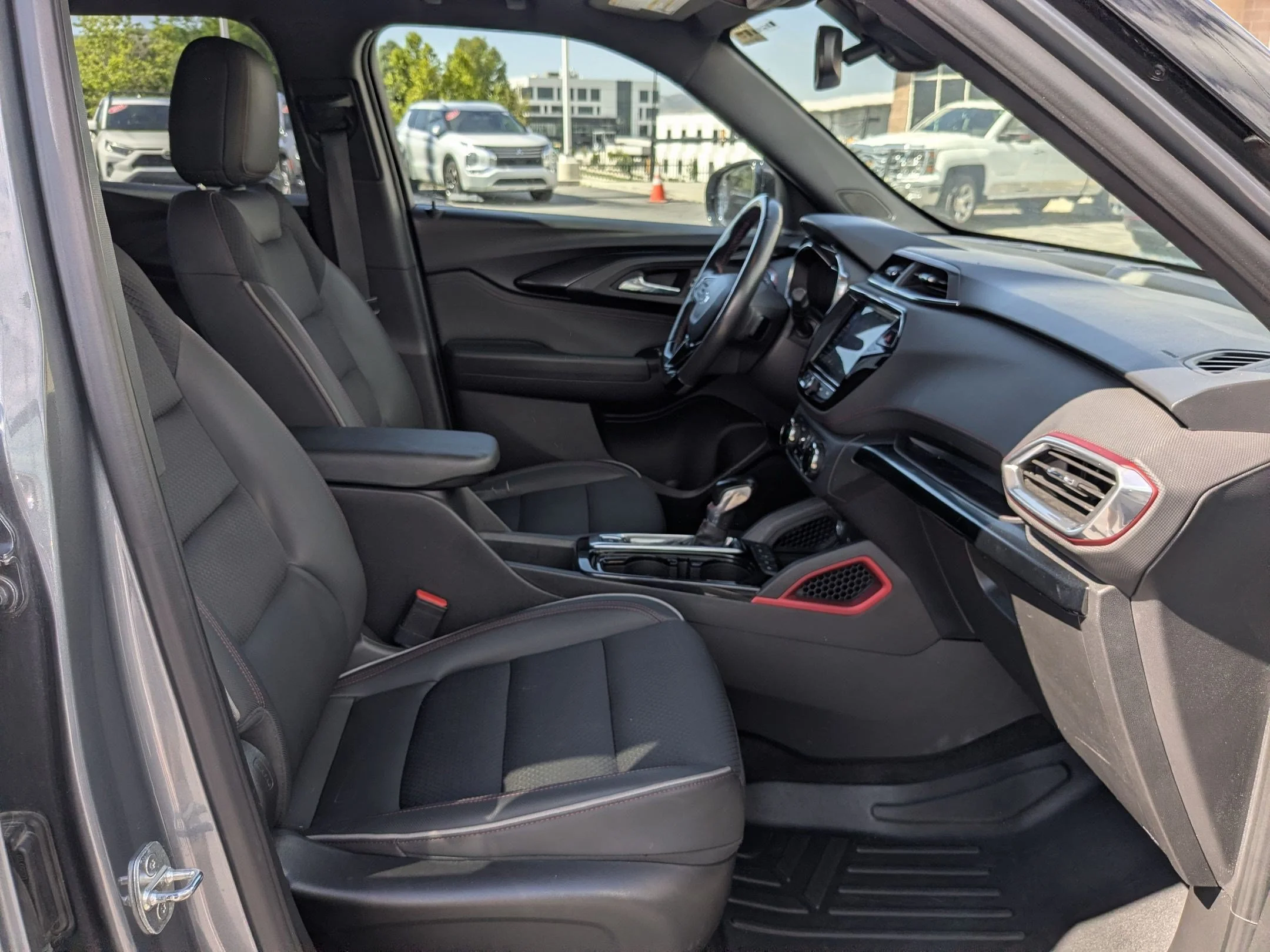Used 2022 Satin Steel Metallic Chevrolet RS image 26