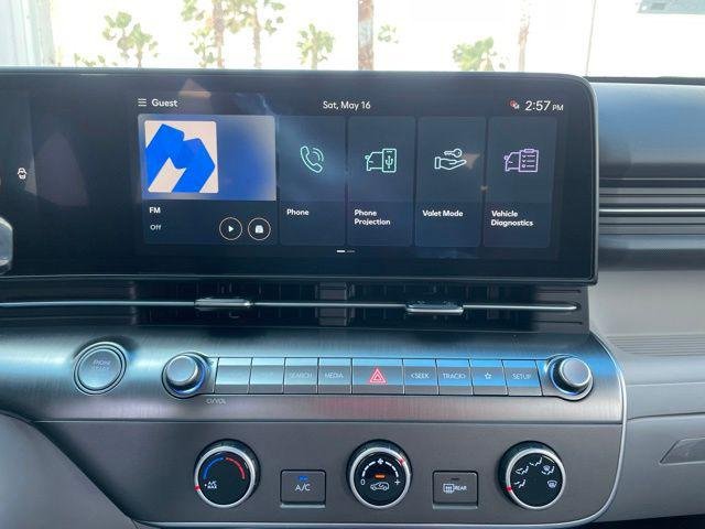 New 2026 White Hyundai SE FWD image 16