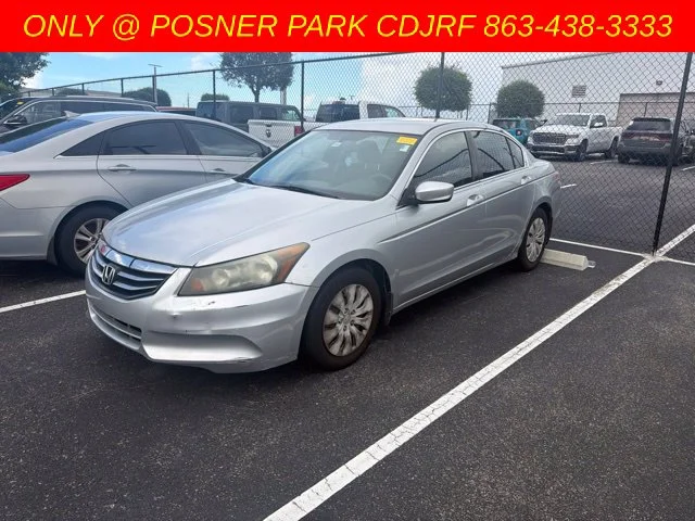 Used 2012  Honda LX image 2
