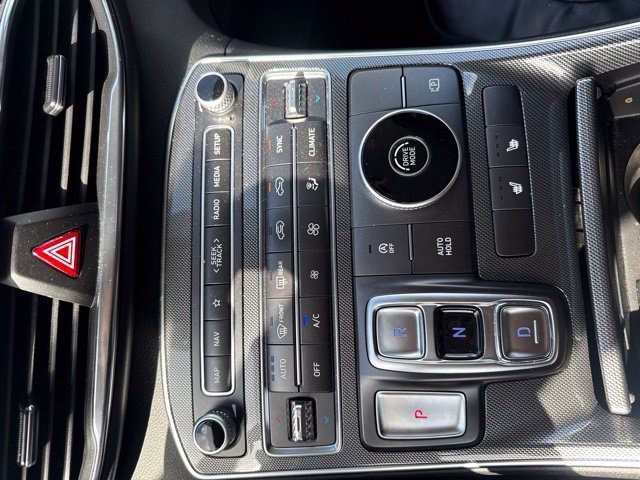Used 2023 Shimmering Silver Hyundai SEL image 19