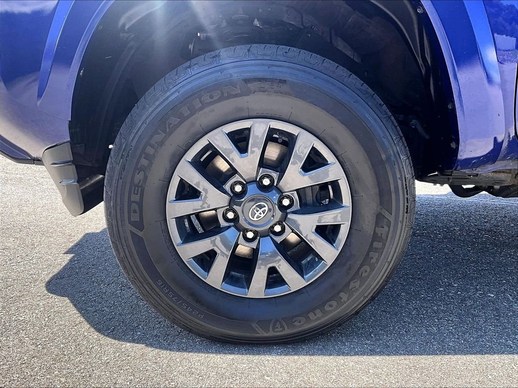 Used 2023 Blue Toyota SR5 image 7