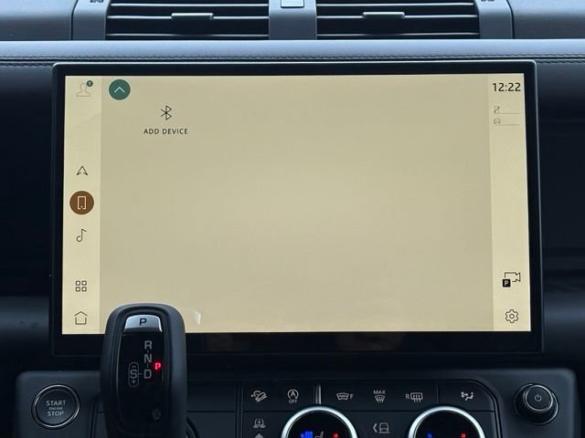 New 2026 Woolstone Green Land Rover X-Dynamic SE image 22