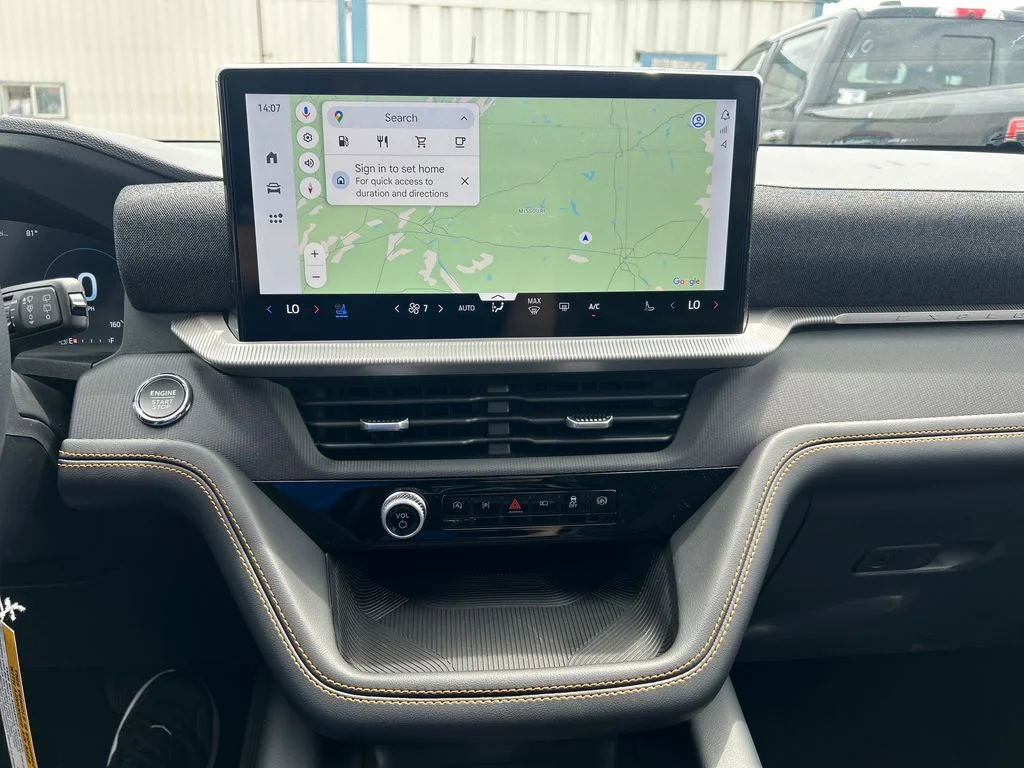 2026 Ford Explorer Tremor - Photo 25