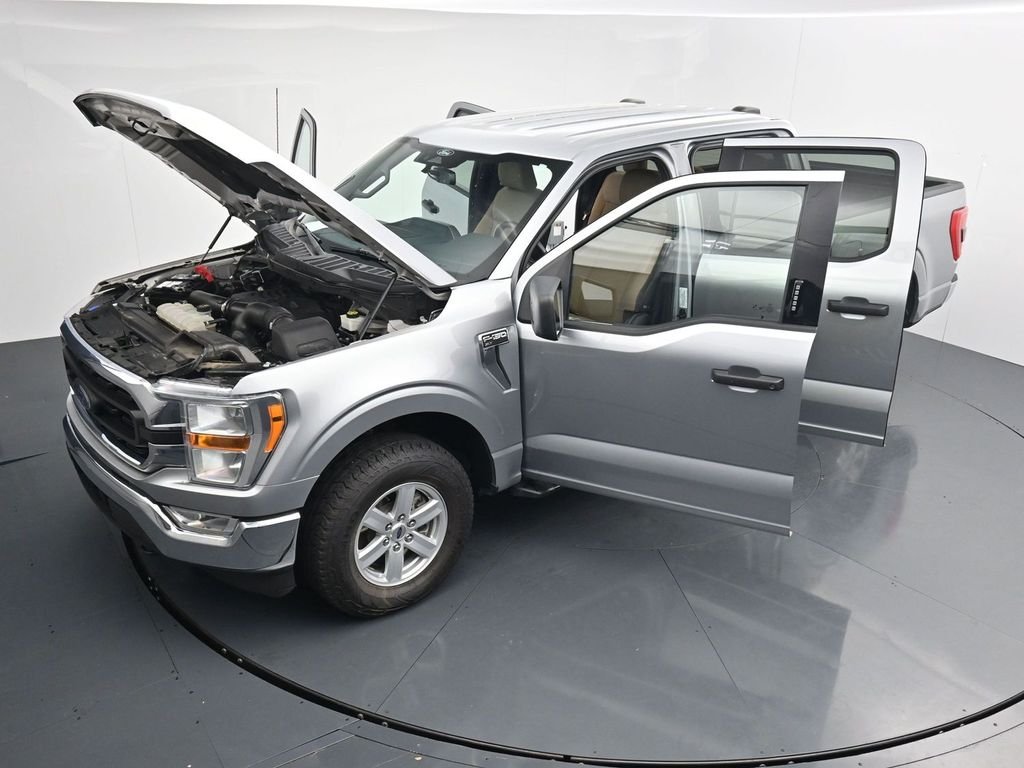 Used 2022 Silver Ford XLT image 35