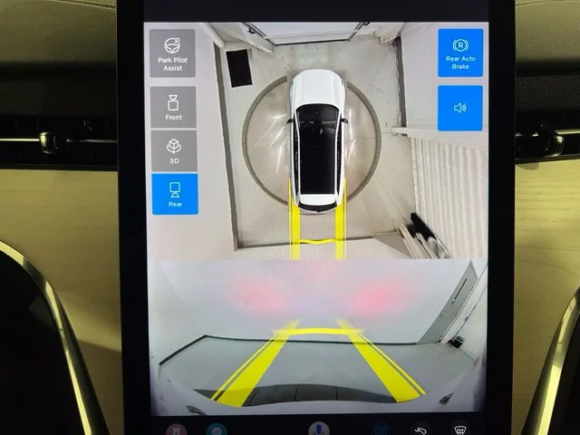New 2026 Crystal White Volvo Ultra image 18