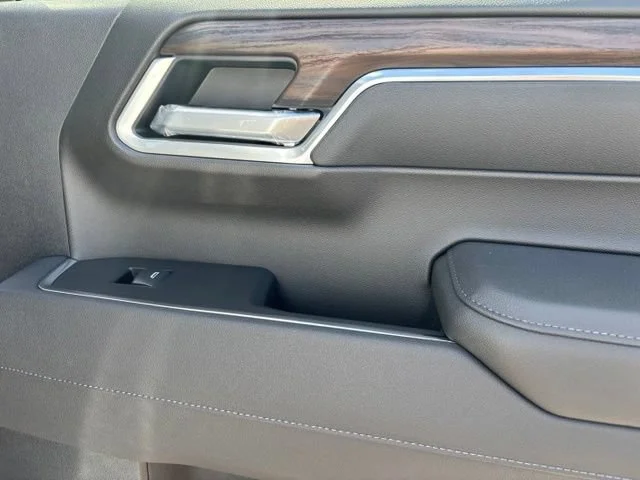 New 2026 Summit White GMC SLT image 21