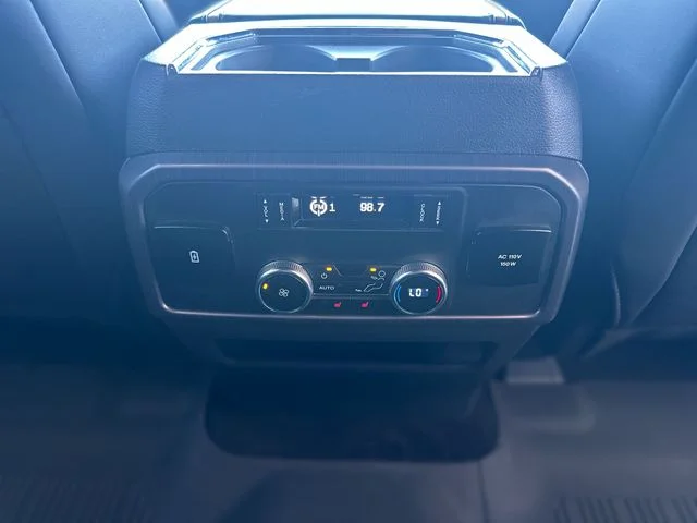 Used 2023 White Ford Platinum image 25
