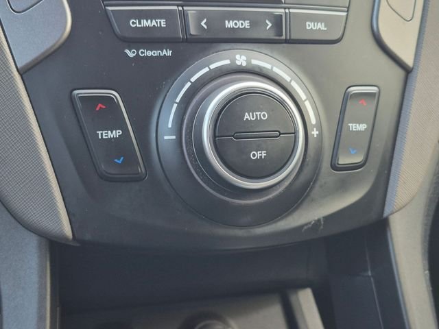 Used 2014 Silver Hyundai 2.0T image 14