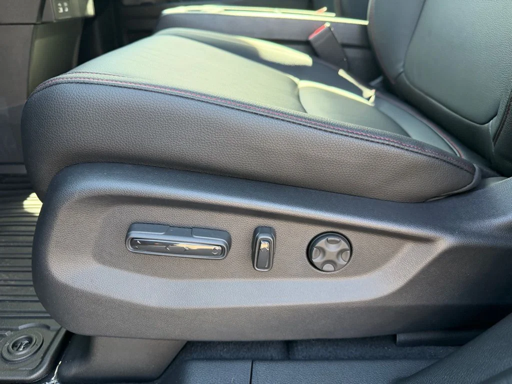 2026 Honda Odyssey Sport L - Photo 14