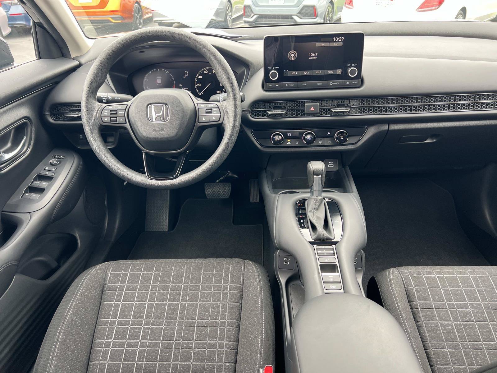 2025 Honda HR-V LX - Photo 36