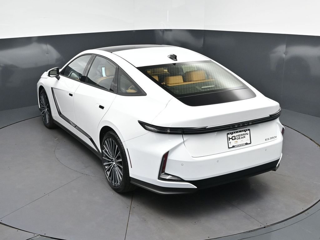 New 2026 Ultra White Lexus ES 350e PREMIUM image 31