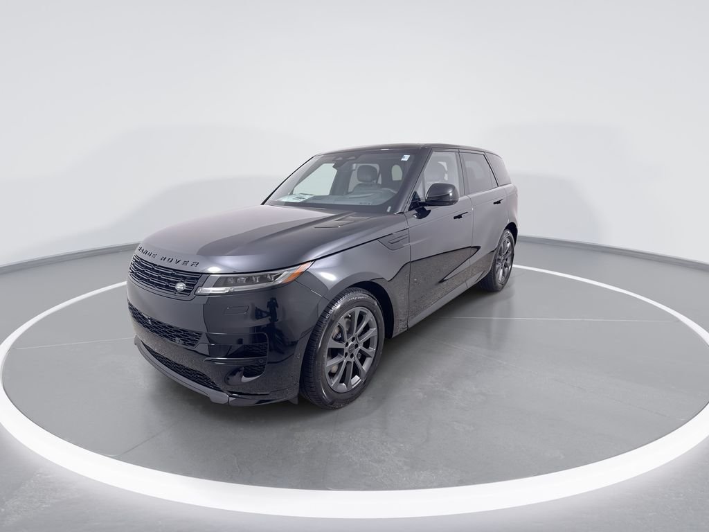 New 2026 SANTORN BLK MET Land Rover Dynamic SE image 4