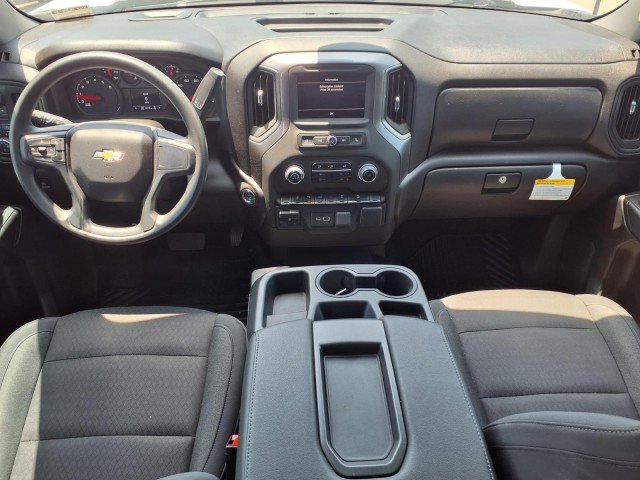 2025 Chevrolet Silverado 2500HD Custom - Photo 14
