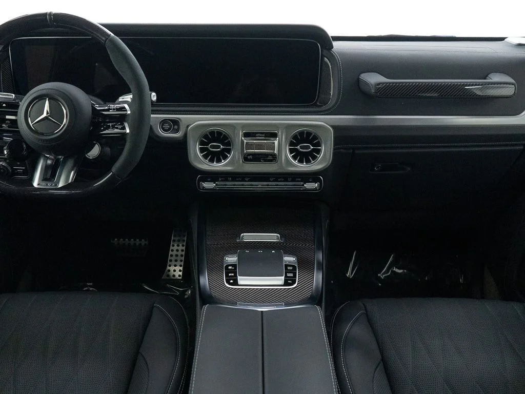 Used 2025 MANUFAKTUR Night Black Magno Mercedes-Benz G 63 AMG® 4MATIC® image 31