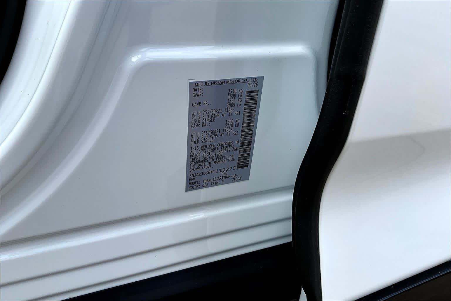 New 2026 Everest White Pearl TriCoat Nissan Platinum image 17
