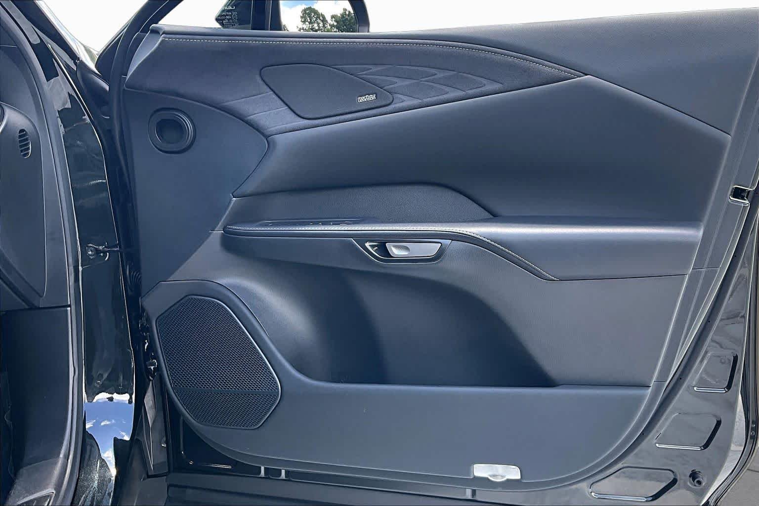 Used 2025 Caviar Lexus Luxury image 22