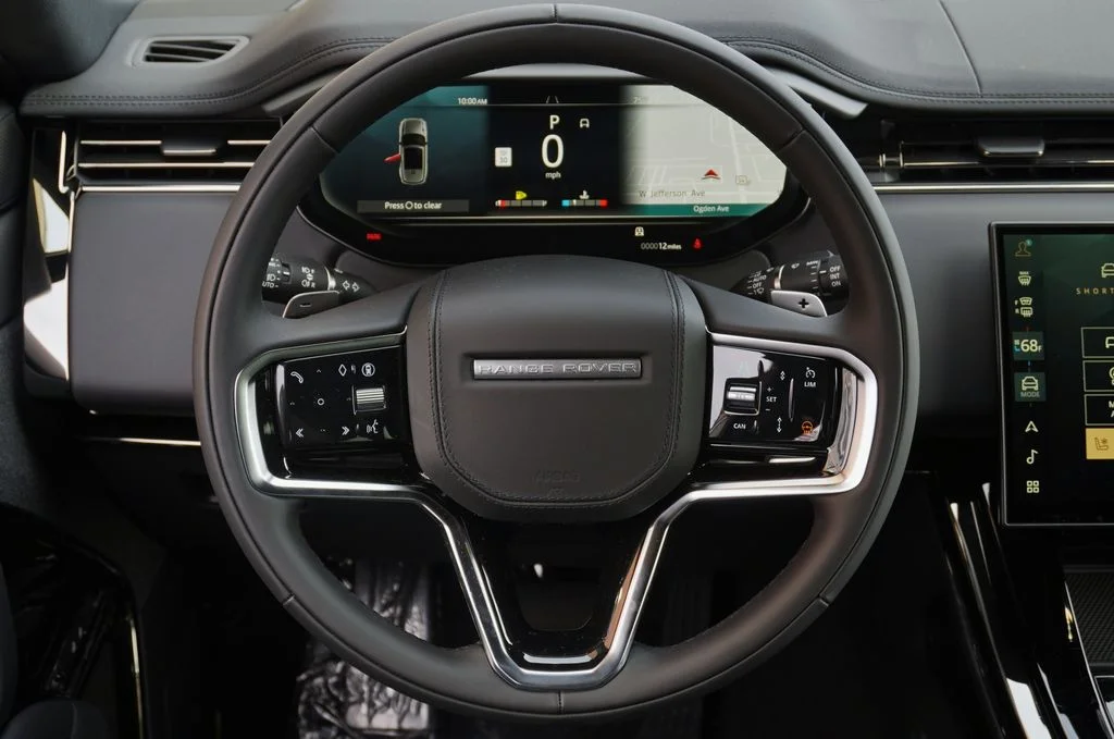 New 2026 Carpathian Grey Land Rover SE image 17