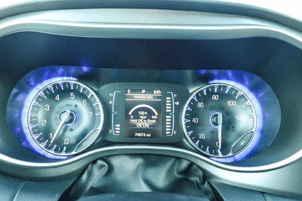 Used 2020 White Chrysler Touring image 25