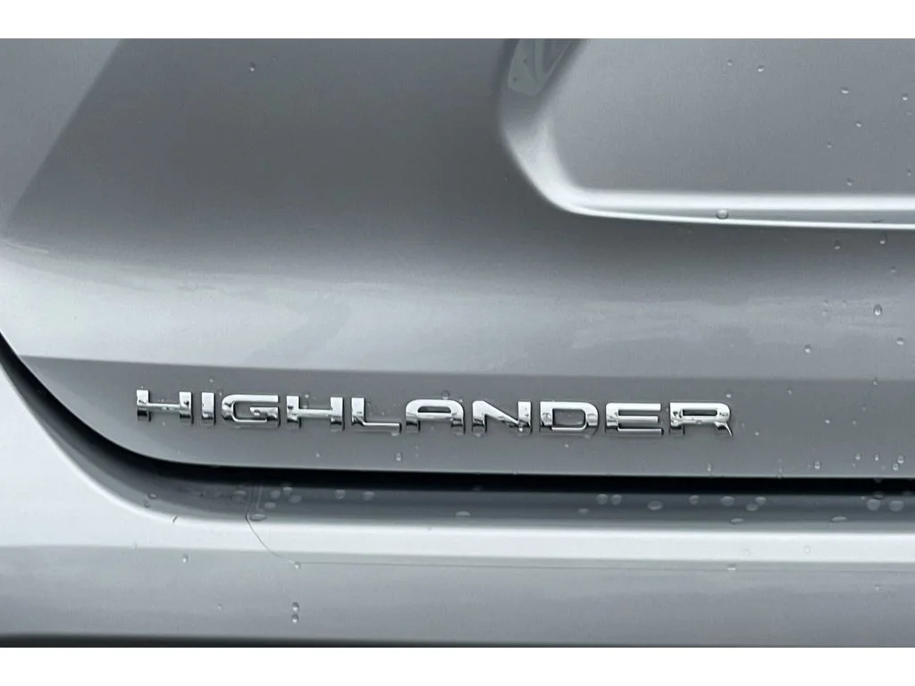 Used 2021 Celestial Silver Metallic Toyota LE image 49