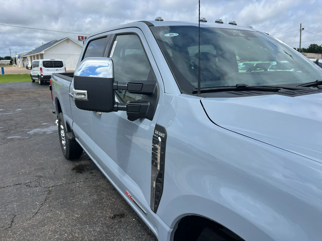 New 2026 Glacier Gray Metallic Tri-Coat Ford F-250® King Ranch® image 12