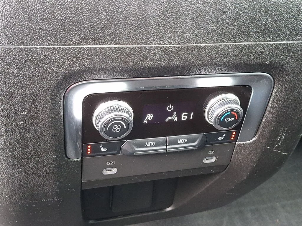Used 2022 Gray GMC Denali image 11