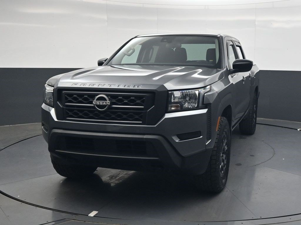 Used 2022 Gun Metallic Nissan S image 9