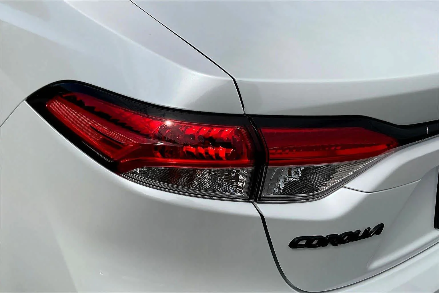 Certified Used 2026 Wind Chill Pearl Toyota LE image 14