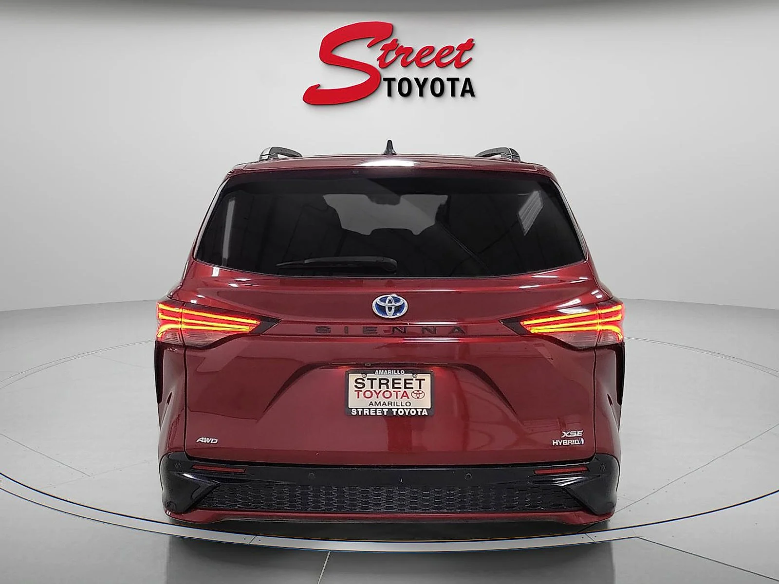Used 2021 Red Toyota XSE image 3