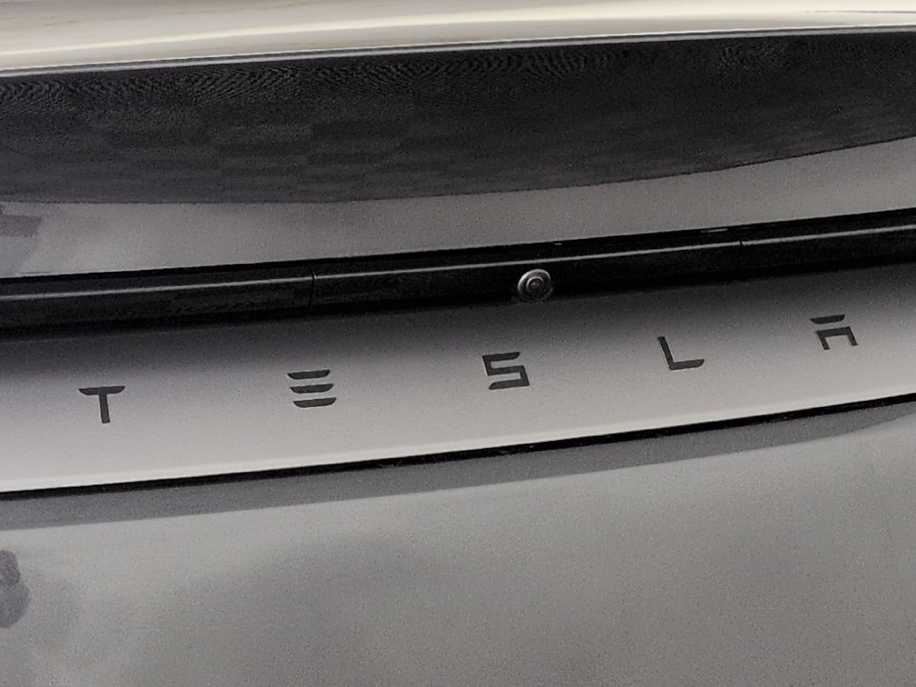 2026 Tesla Model Y Premium - Photo 15