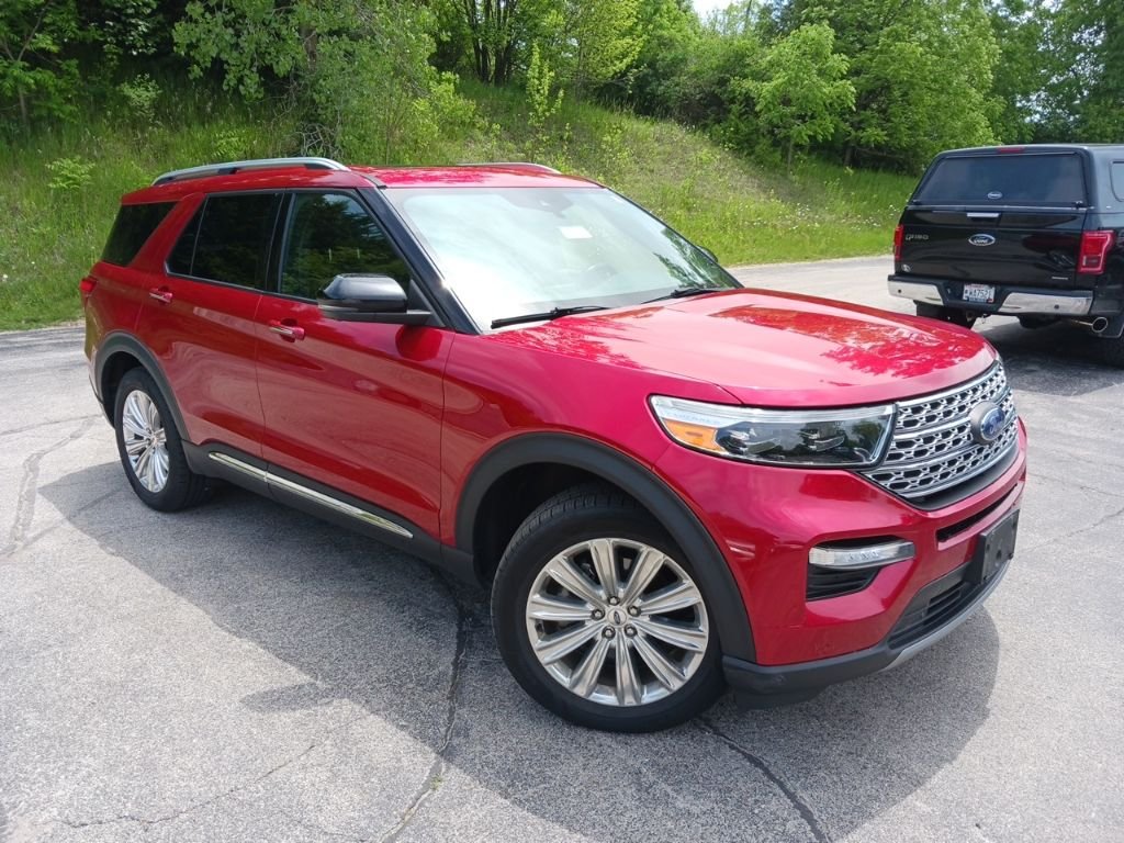 Used 2020 Rapid Red Metallic Tinted Clearcoat Ford Limited image 1