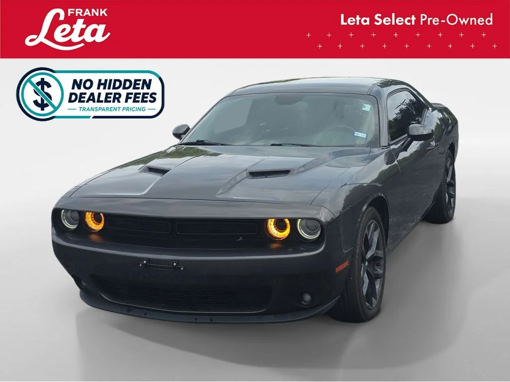 2020 Dodge Challenger SXT Auto's photo