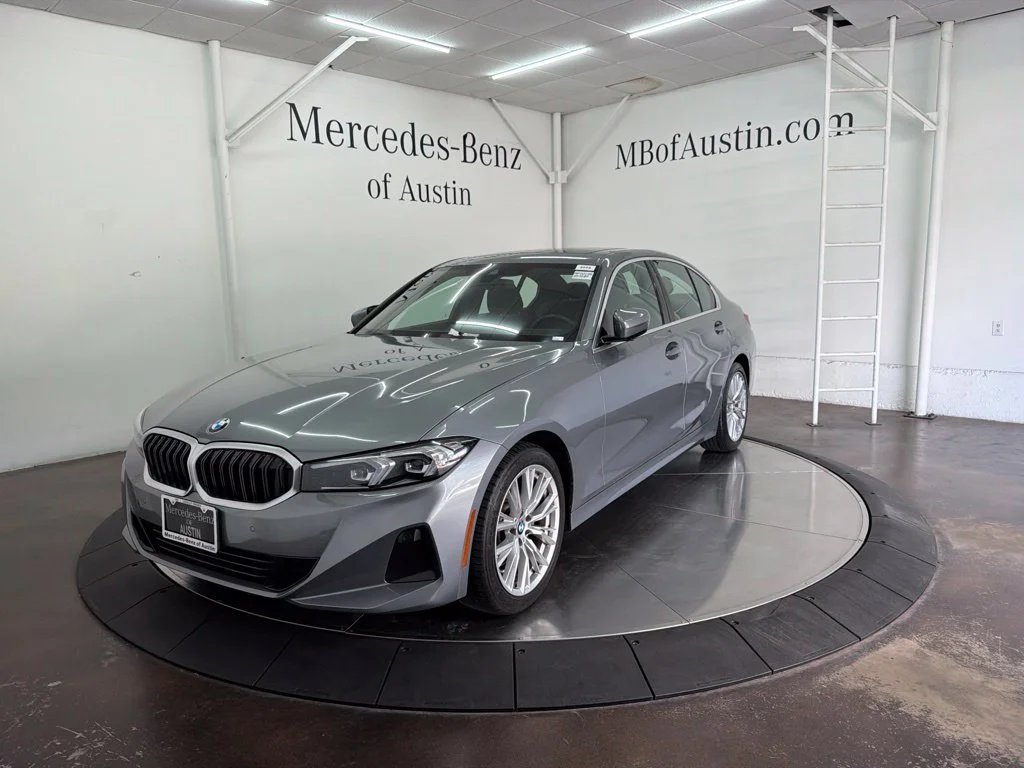 Used 2024 Gray BMW 330i image 3