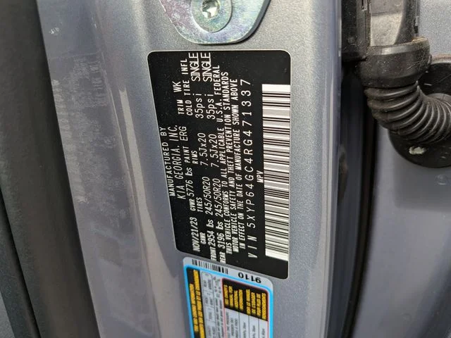 Used 2024 Silver Kia S image 36
