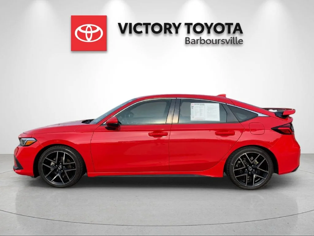 Used 2022 Red Honda Sport Touring image 2