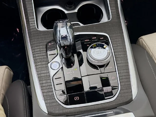 New 2026 Blue BMW ALPINA XB7 image 17