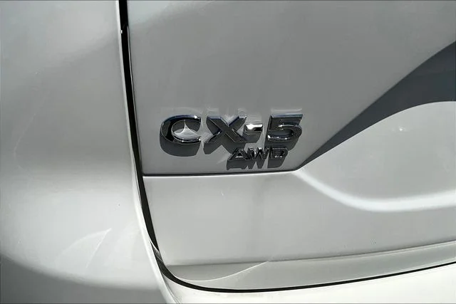 2025 Mazda CX-5 S Select Package - Photo 10