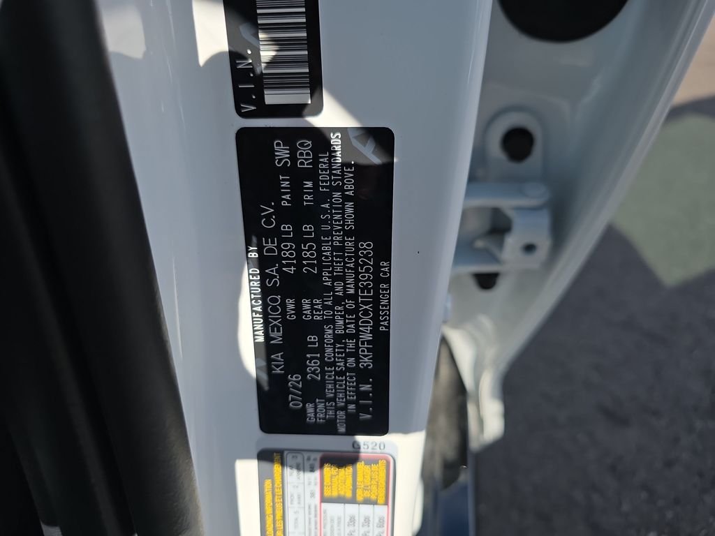 New 2026 Snow White Pearl Kia GT-Line Turbo image 38