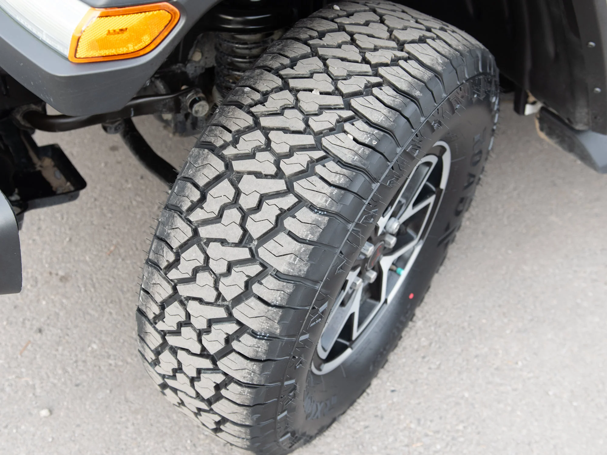 Used 2024 White Jeep Willys* 4 Door 4x4, Safety Group, Rear Locker, Heated Seats/Wheel image 10