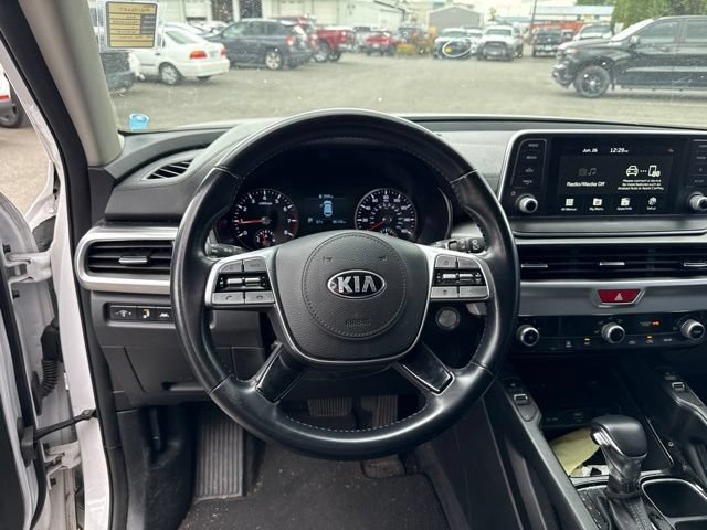 Used 2021 Glacial White Pearl Kia S image 12