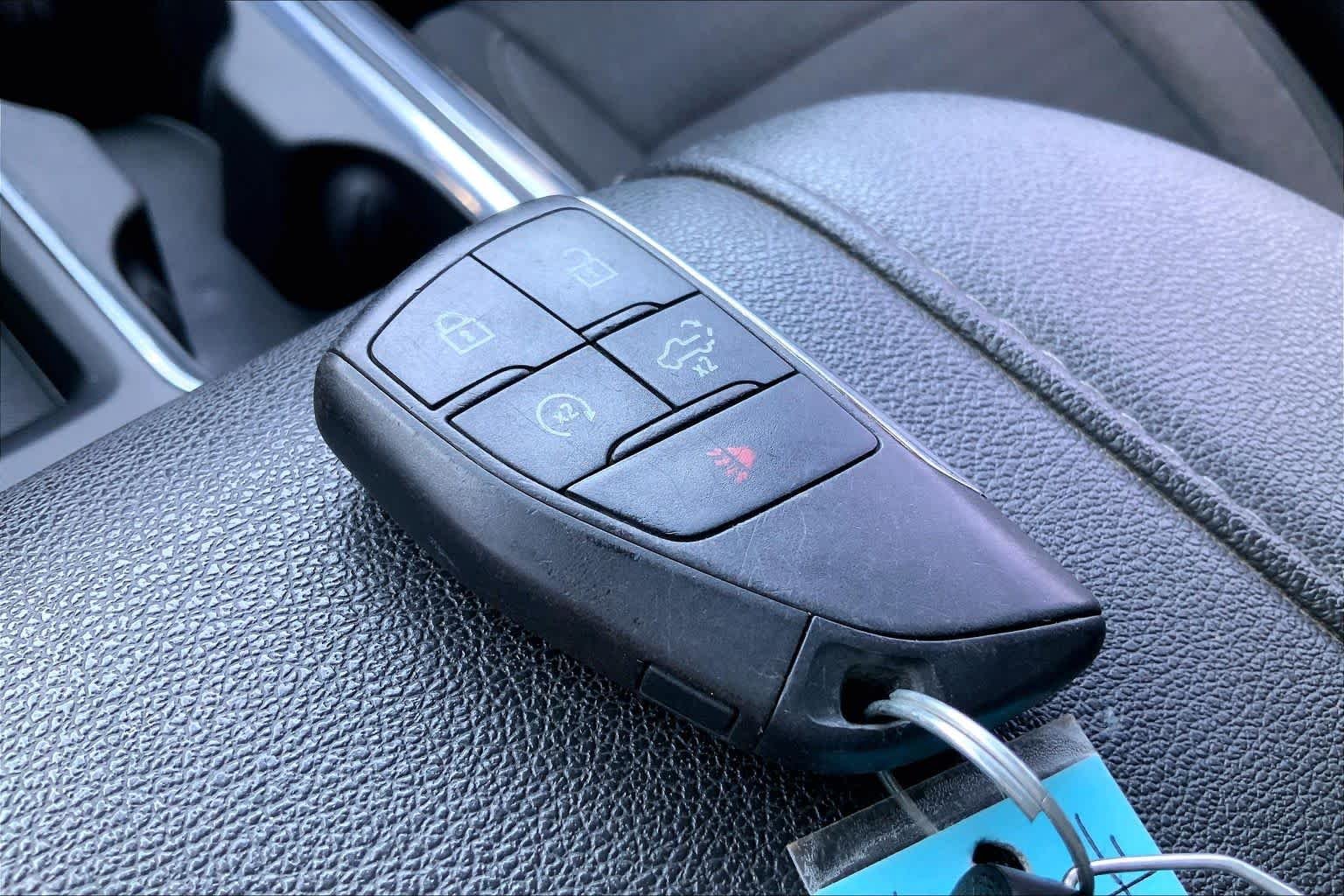 Used 2024 Summit White Chevrolet LT Trail Boss image 29