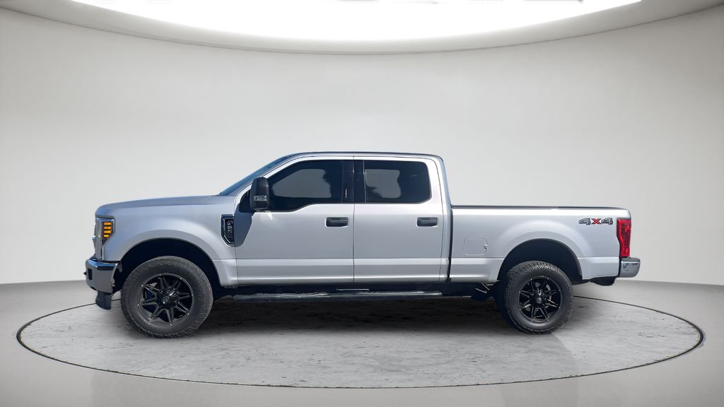 Used 2018 Silver Ford XLT image 15