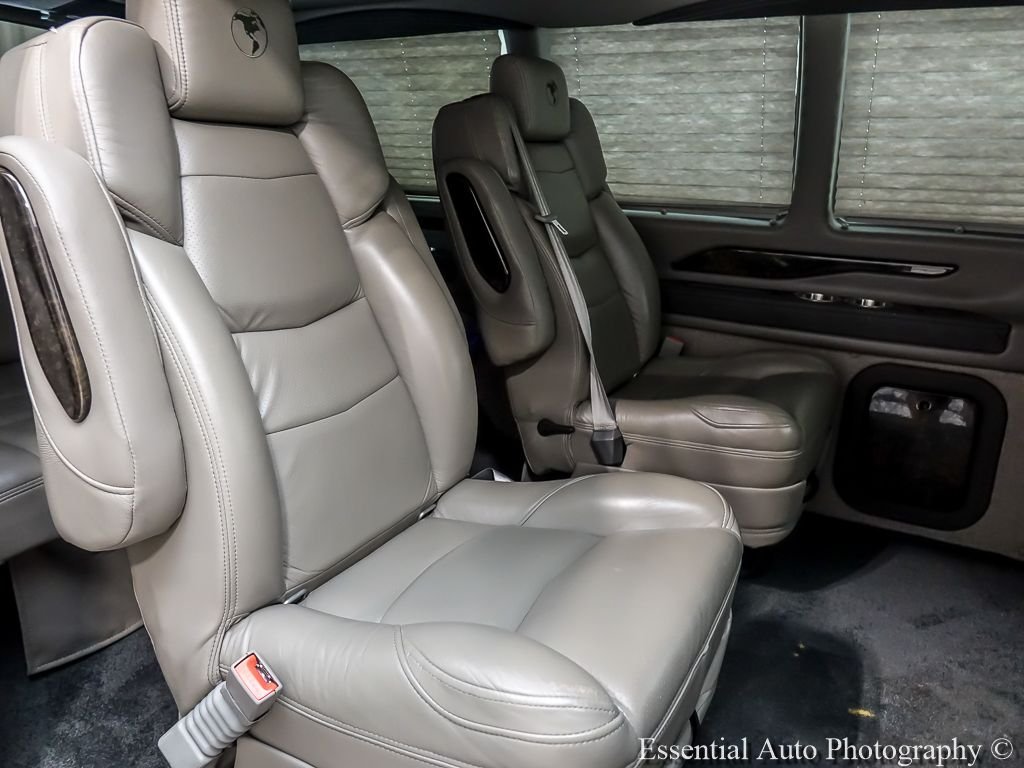 2023 Chevrolet Express Cargo Work Van - Photo 21