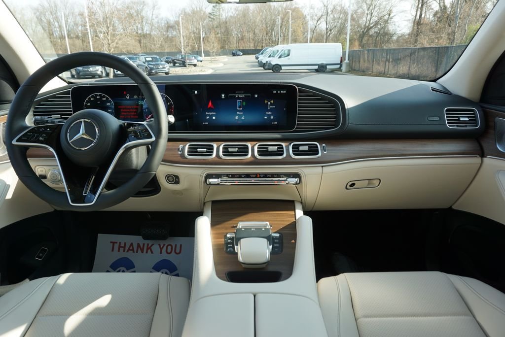 Used 2026 Twilight Blue Metallic Mercedes-Benz GLE 350 image 17