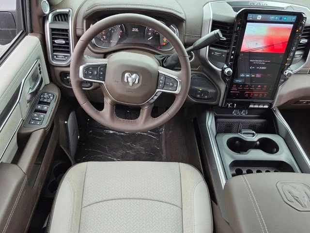 New 2026 Granite Crystal Metallic Clear-Coat Exterior Paint RAM Laramie image 12