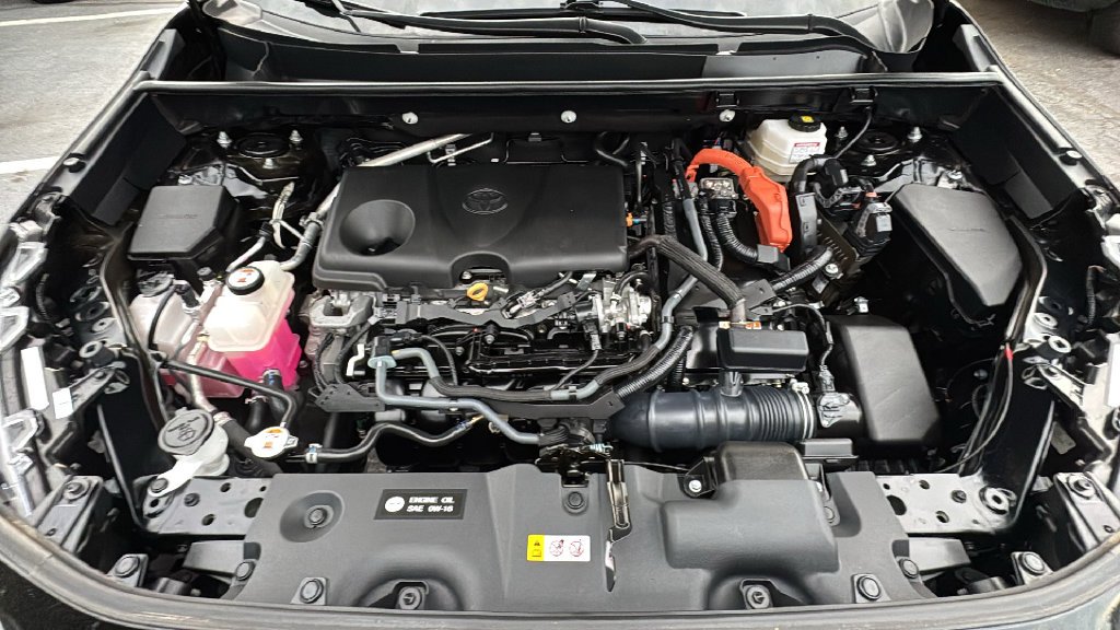 Used 2024 Midnight Black Metallic Toyota XLE image 38